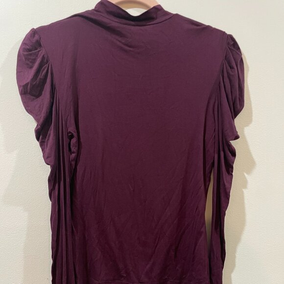 NWT $34 ALYA Francesca's Floral Print Bell Sleeve Burgundy Blouse Size Medium - Picture 5 of 5